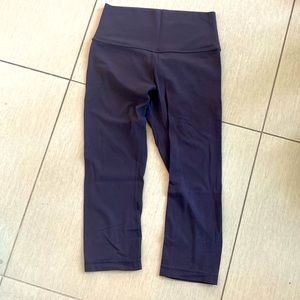lululemon purple rulu crop size 6